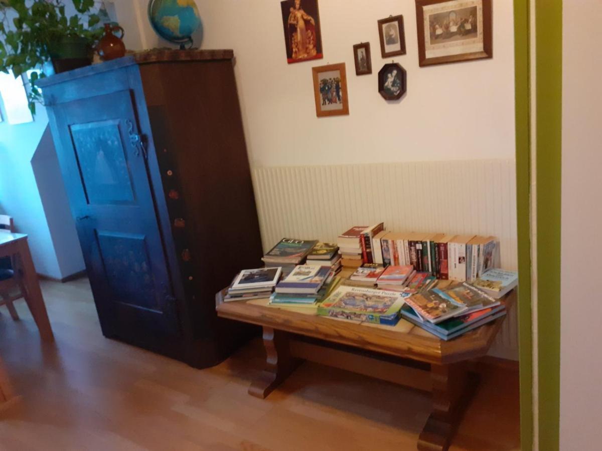 Obstbau Und Gaestezimmer Stani Kitzeck im Sausal Eksteriør billede